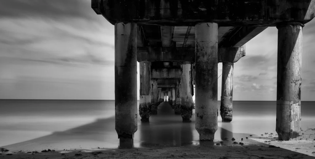 landscape-02-under-the-pierBW
