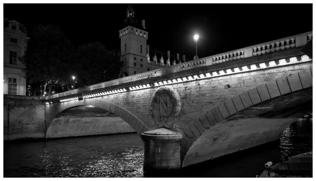 paris-69-Pont-au-Change