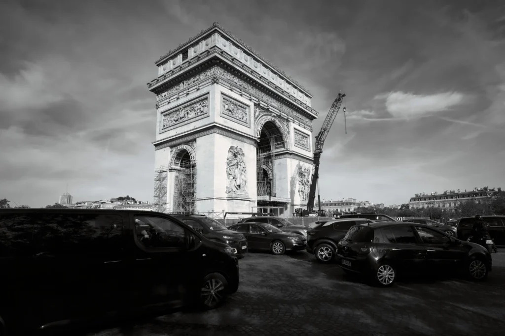 paris-90-traffic-jam